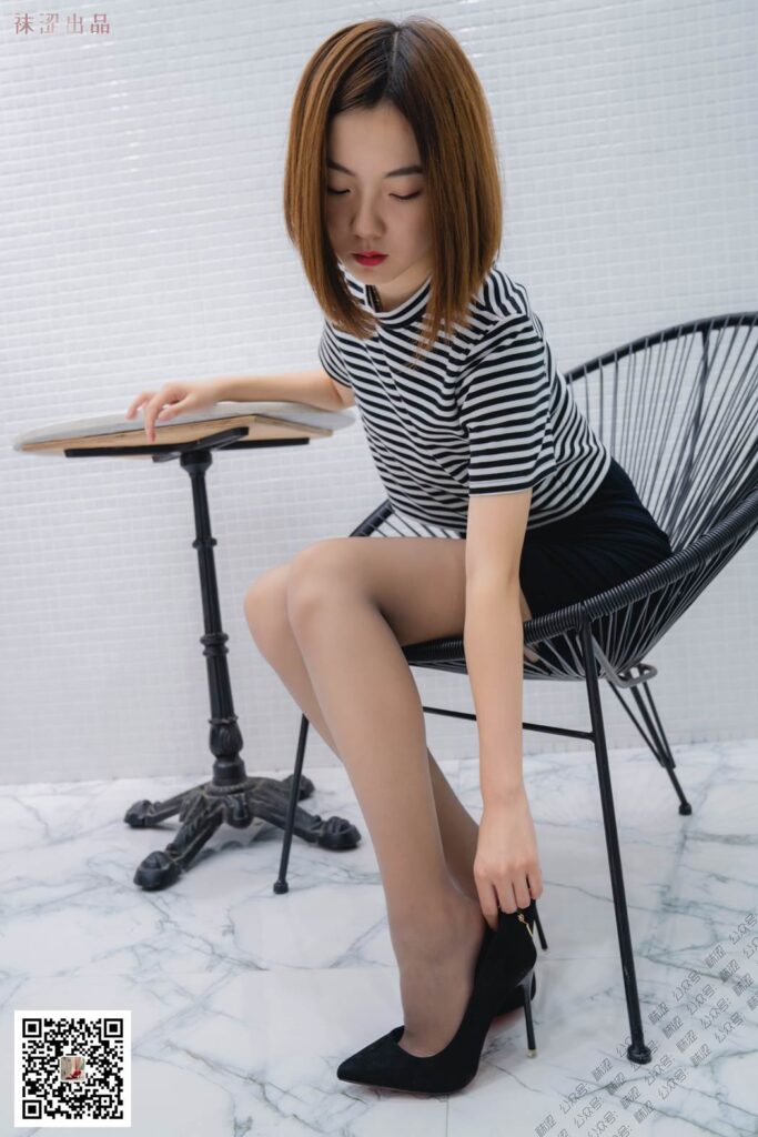 袜涩写真 VOL.035-可心渐入佳境 [64P/1V/951M]插图2