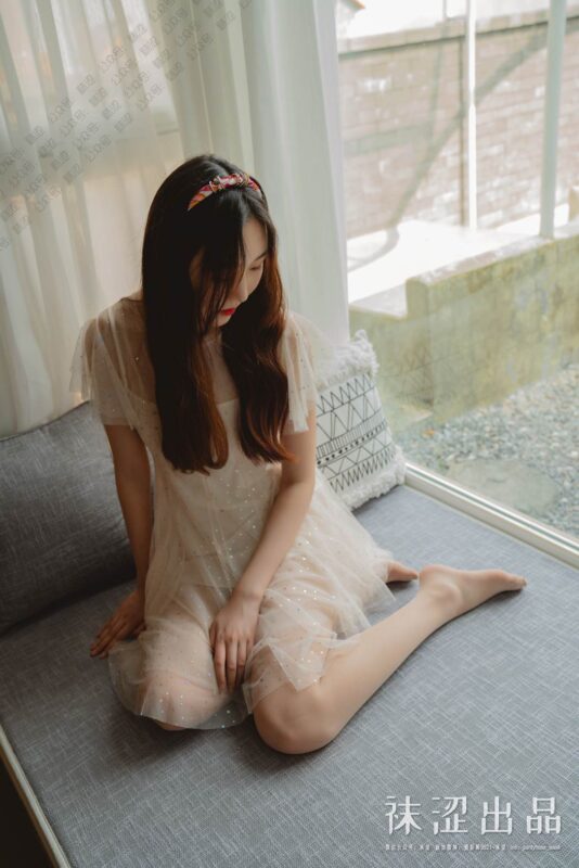 袜涩写真 VOL.041 安妮油亮丝小套图 [40P/742MB]-无料摄影圈