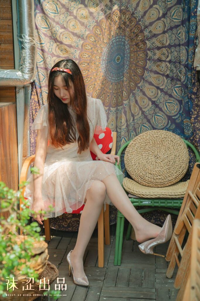 袜涩写真 VOL.041 安妮油亮丝小套图 [40P/742MB]插图2