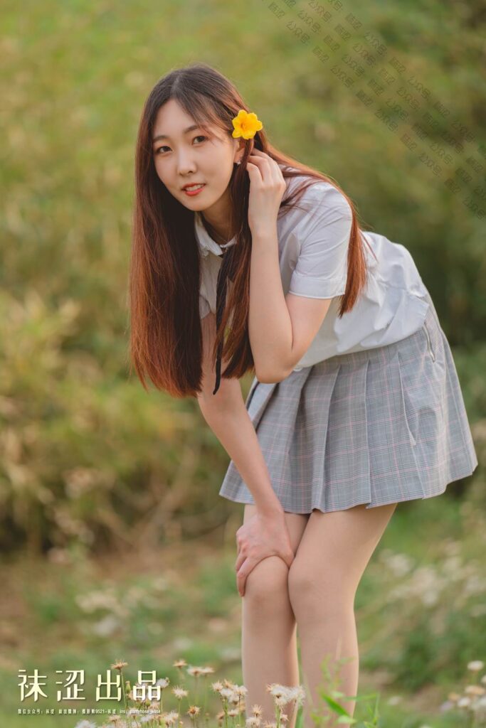 袜涩写真 VOL.042 安妮室外秀丝 [40P/801MB]插图3