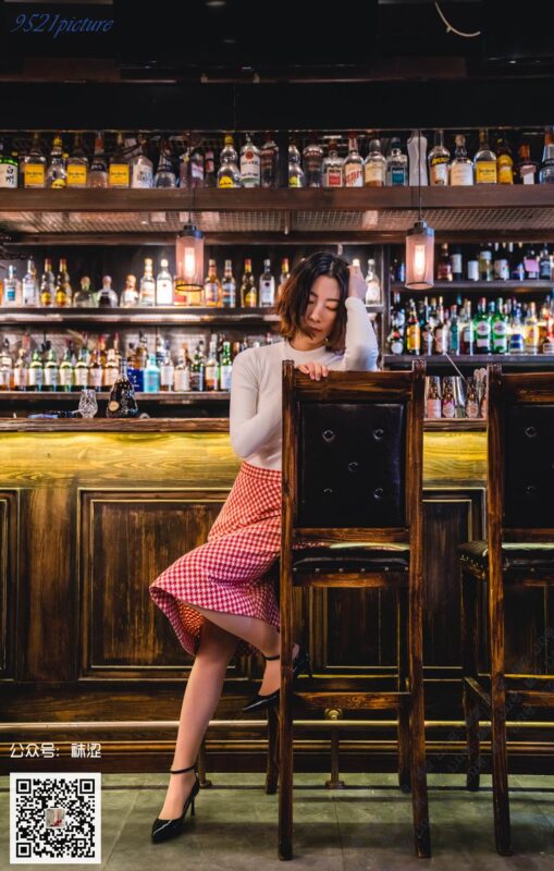 袜涩写真 VOL.052 乐乐的制服灰丝 [76P/1.4G]-无料摄影圈