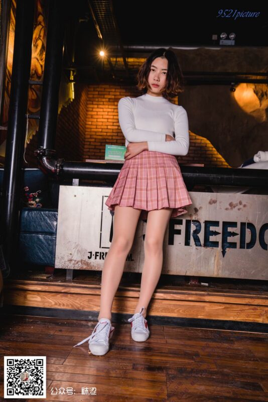 袜涩写真 VOL.053 2018 收官 刘哈哈 [55P/0.98G]-无料摄影圈