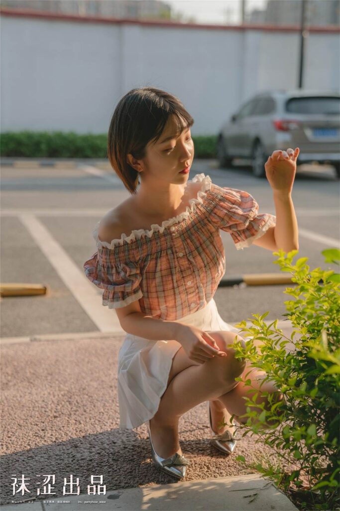 袜涩写真 VOL.073 暖暖~ 田园风百褶裙 [50P/239MB]插图2