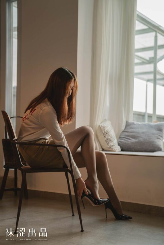 袜涩写真 VOL.077《静》[49P/113MB]-无料摄影圈