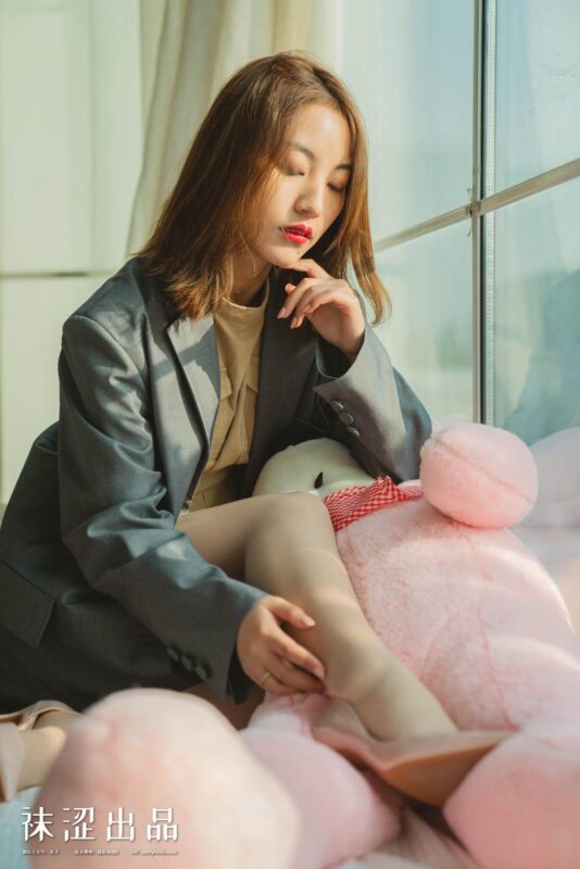 袜涩写真 VOL.080《开心1》[47P/101MB]-无料摄影圈