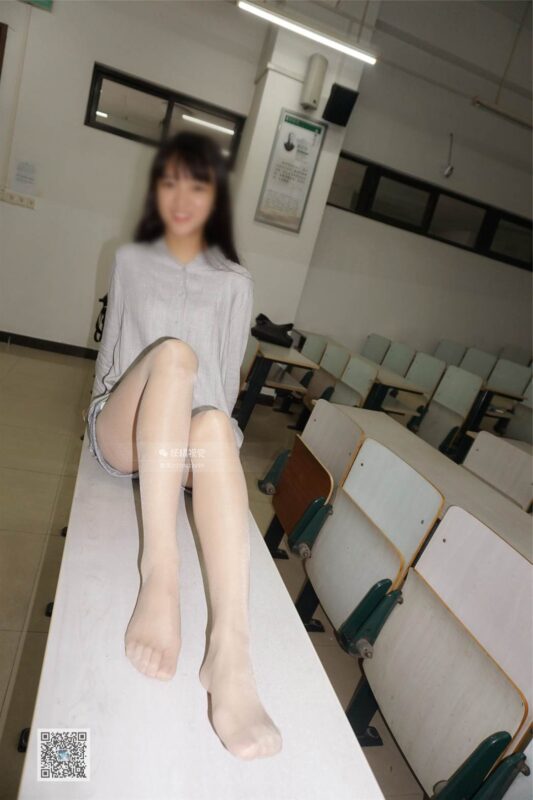 妖精视觉@NO.010 妮妮 温婉尔雅 [66P/27.2MB]-无料摄影圈