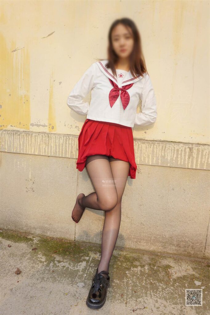 妖精视觉@NO.043 苏苏 仙女的制服丝袜 [59P/50.6MB]插图3