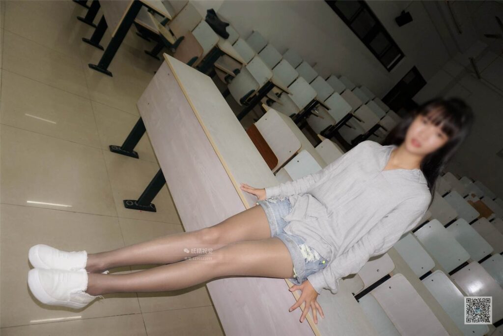 妖精视觉@NO.055 妮妮 甜蜜蜜的小鸟依人 [78P/31MB]插图3