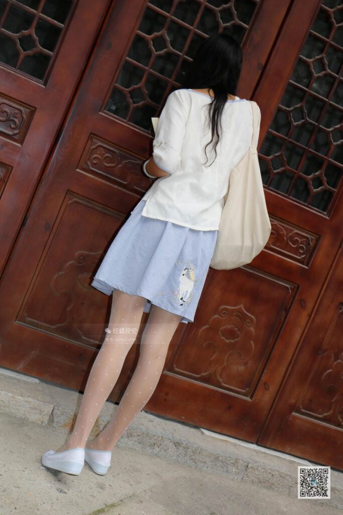 妖精视觉 NO.079 甜甜 街头小酒馆故事的开始 [74P/37.7MB]插图3