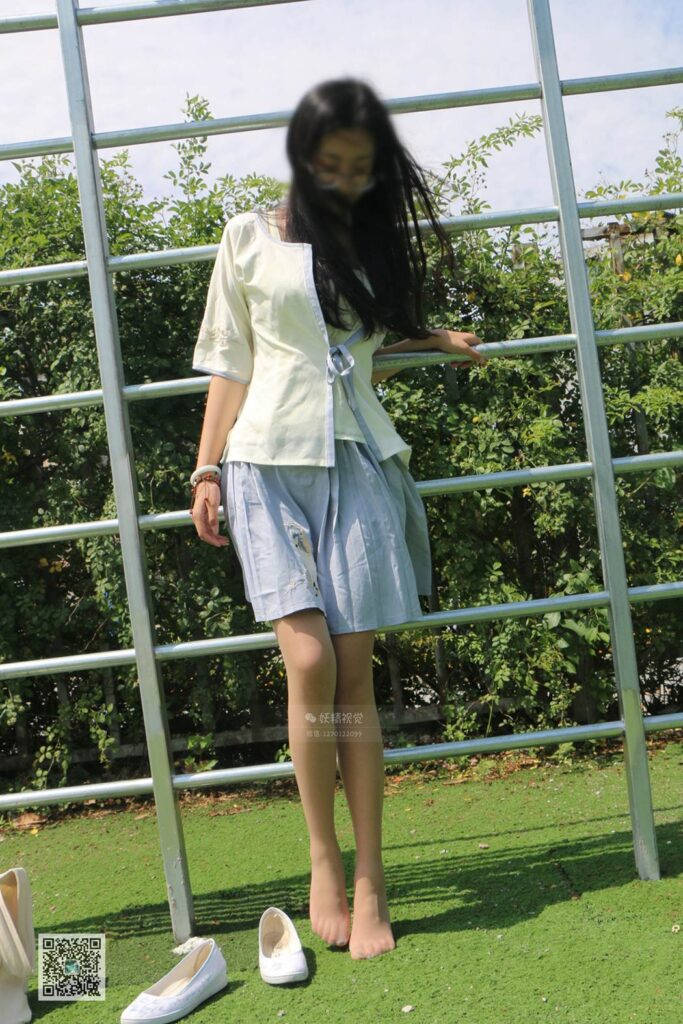 妖精视觉 NO.093 甜甜 肉丝闲静如姣花照水 [60P/59.2MB]插图3