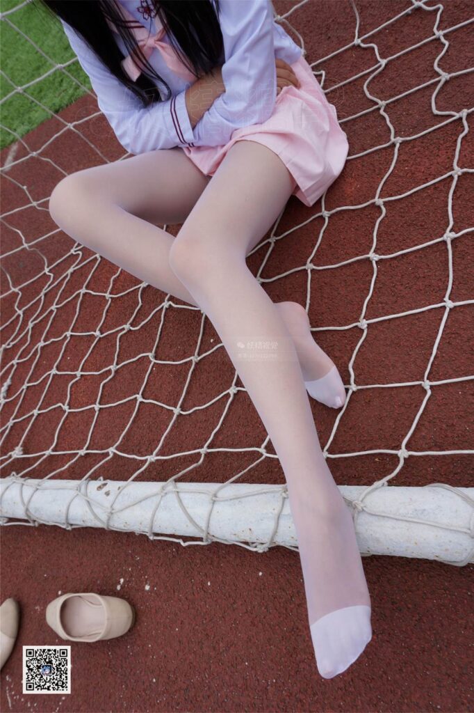 妖精视觉 NO.148 甜甜 双色白丝袜 [33P/21.8MB]插图3