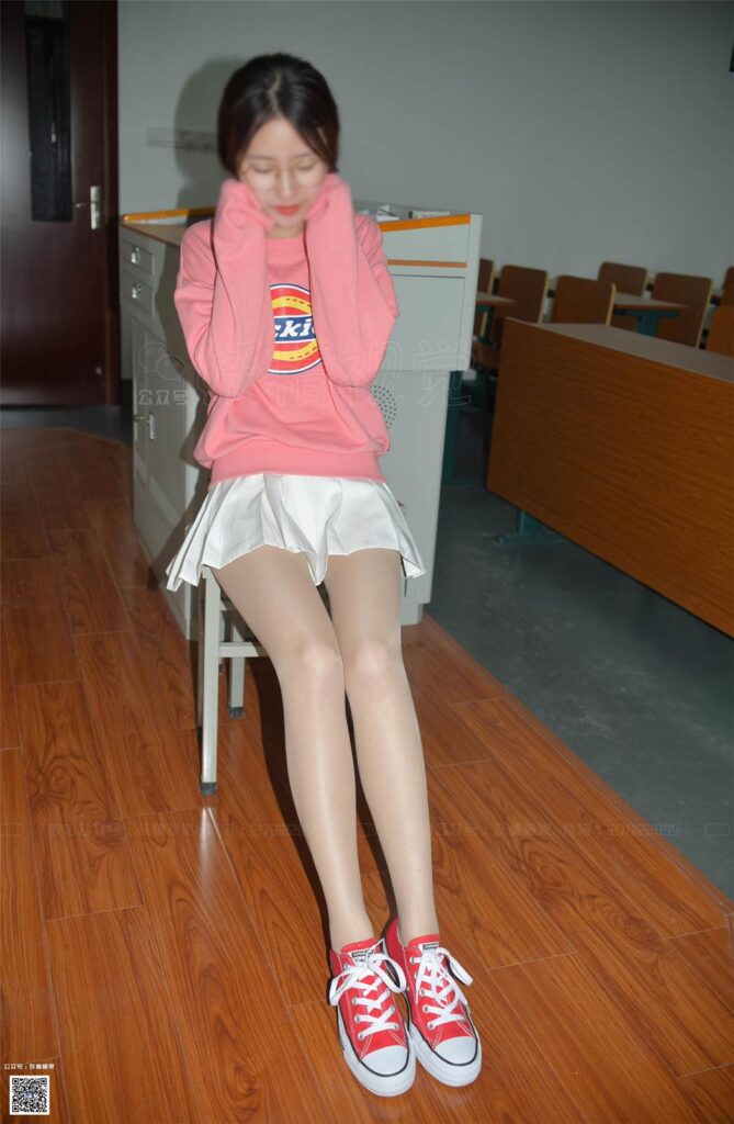 妖精视觉 NO.196 软软 粉色小迷妹 [68P/45MB]插图1