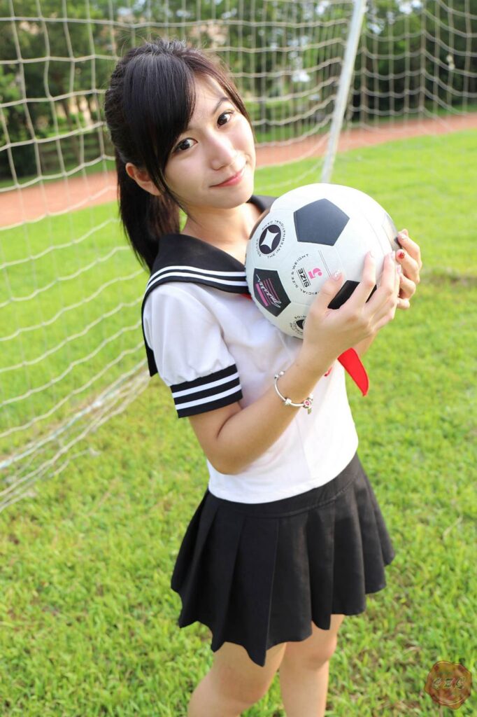 制服の女生 NO.001 林温蒂[51P/237MB]插图3