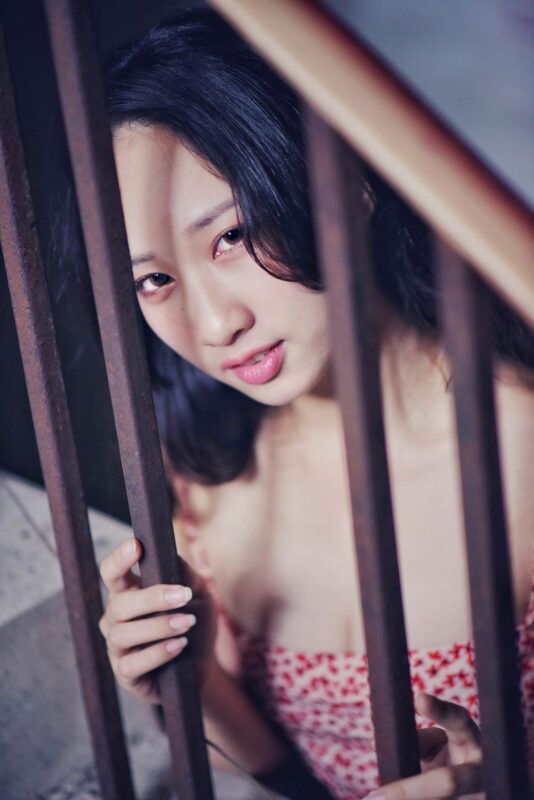 制服の女生 NO.006 岑晴晴 慵懒的性感[52P/419MB]-无料摄影圈