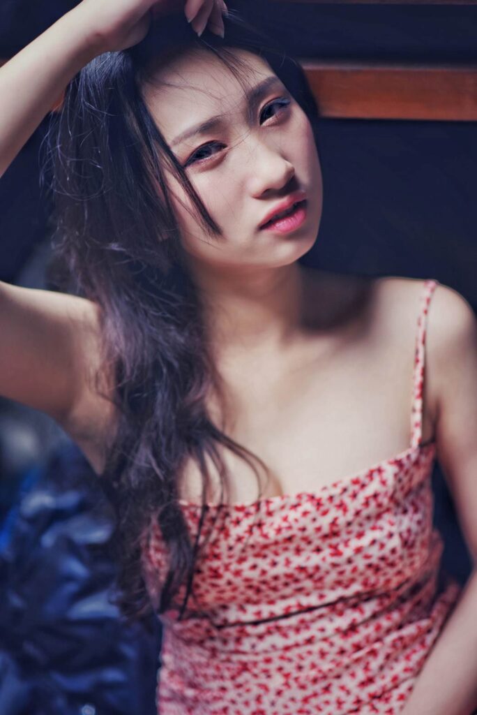 制服の女生 NO.006 岑晴晴 慵懒的性感[52P/419MB]插图3