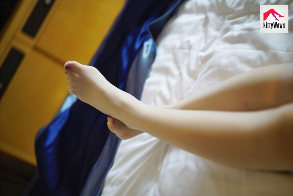 [kittyWawa袜小喵] KT008《热情的乳白色》[99P/15MB]插图3