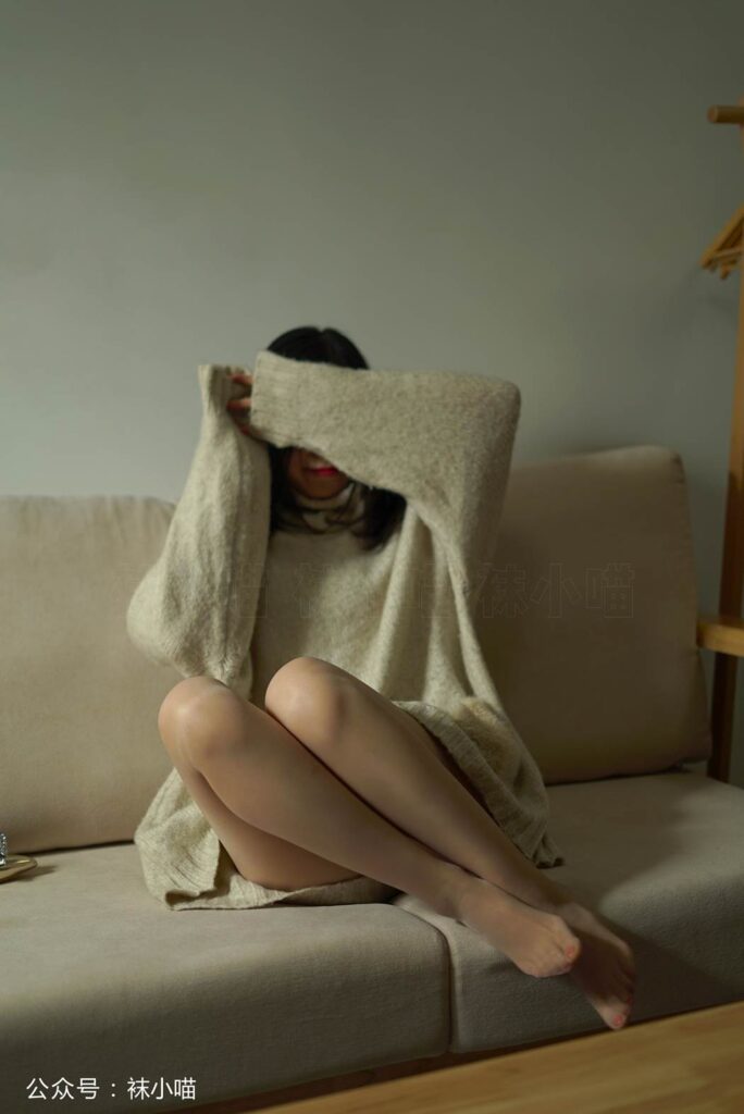 [kittyWawa袜小喵] KT125《初冬的透明薄毛衣裙》[59P/45MB]插图2