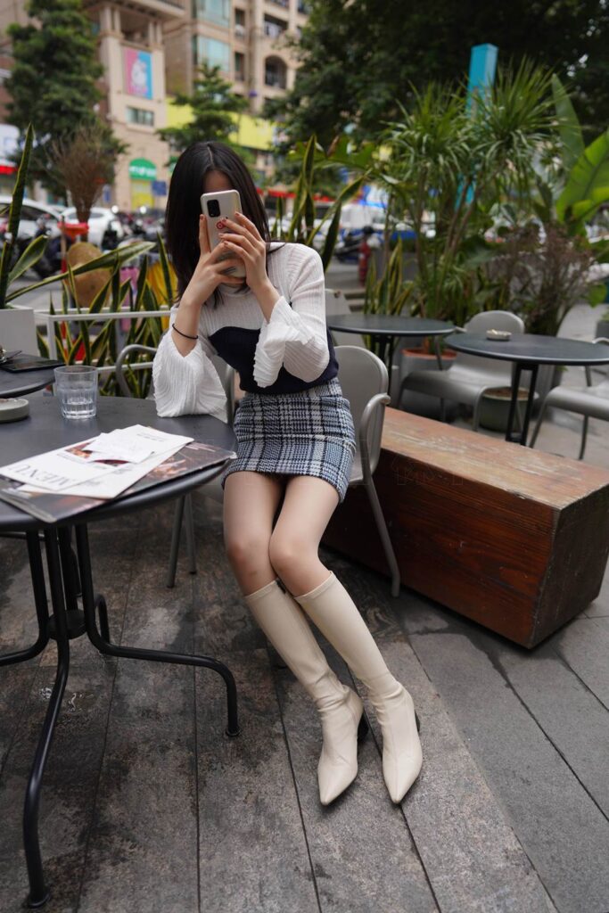 [补发][kittyWawa袜小喵]KT280 户外休闲吧 [84+1P/145MB]插图1