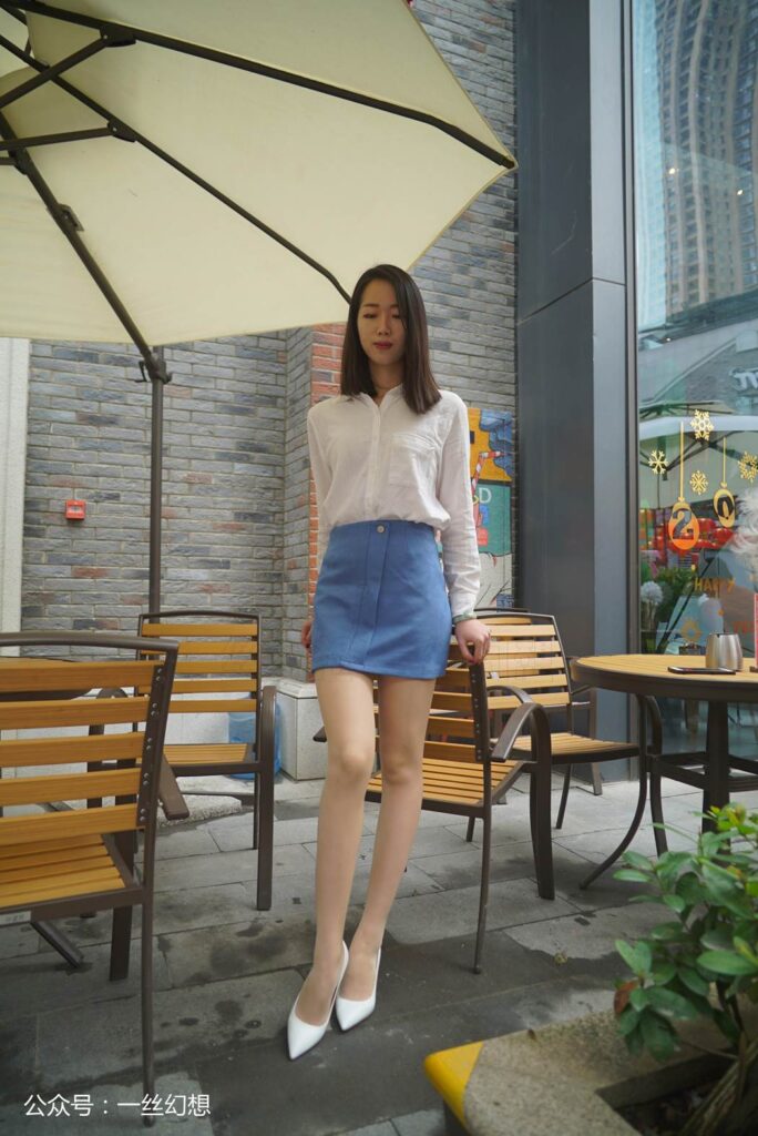 [高丝女子图鉴]袜小喵×一丝幻想 No.050 茜茜 [59P/49MB]插图1