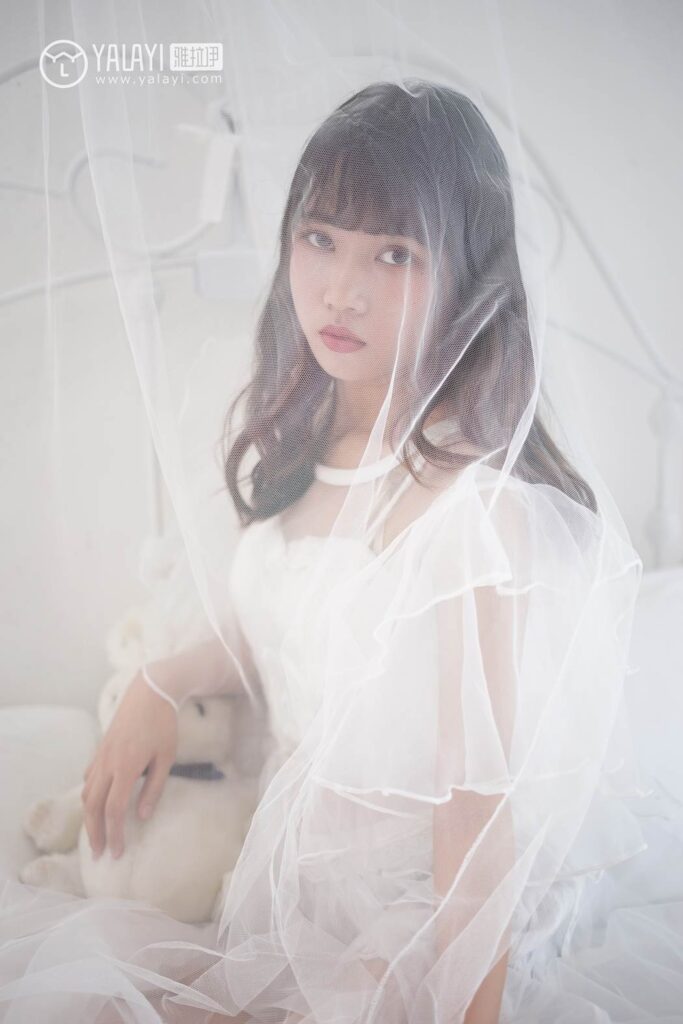 [YALAYI雅拉伊] 2018.05.25 No.001 恋上你的床 公主小兔子 [45P/279MB]插图2