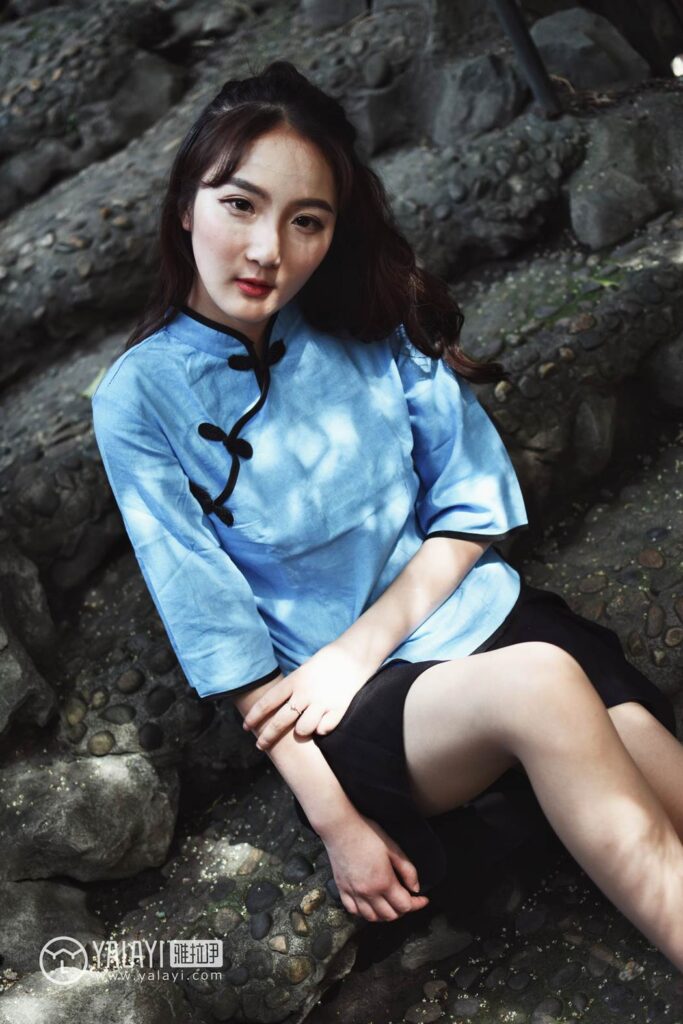 [YALAYI雅拉伊] 2018.06.04 No.005 民国女孩肖肖 叶肖肖 [52P/308MB]插图2