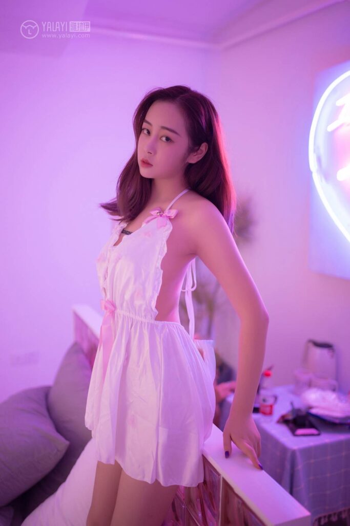 [YALAYI雅拉伊] 2018.10.12 No.088 紫色情迷 香香橙子 [42P/367MB]插图2