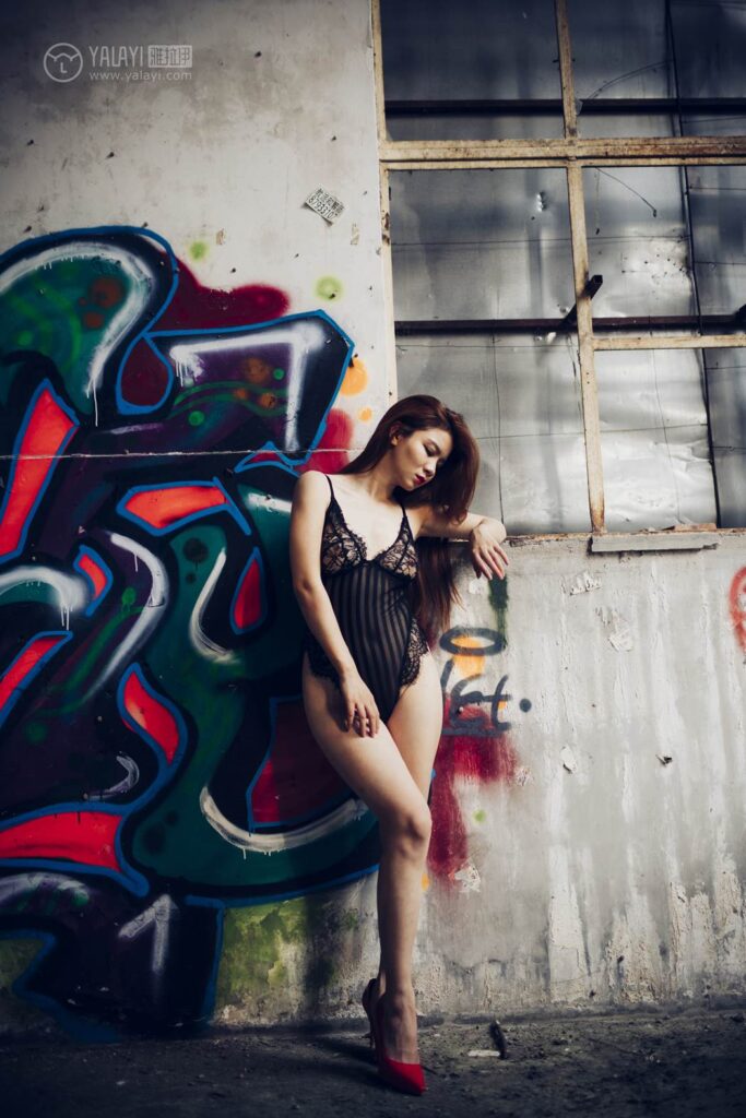 [YALAYI雅拉伊] 2019.03.28 No.118 废墟之光 白日梦 [51P/473MB]插图1