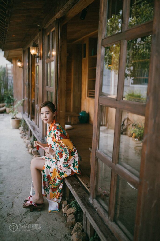 [YALAYI雅拉伊] 2018.12.10 No.140 日清和室 张雨青 [41P/368MB]插图3