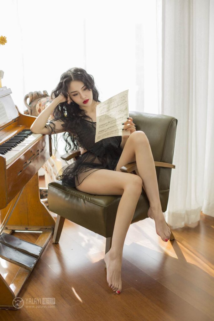 [YALAYI雅拉伊] 2019.01.01 No.157 童话 凉儿 [70P/411MB]插图3