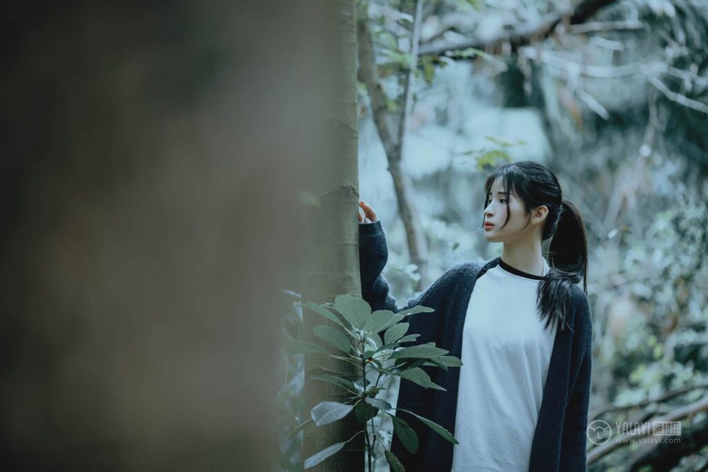 [YALAYI雅拉伊] 2019.02.12 No.183 深山漫步少女 阿惜 [49P/535MB]插图3