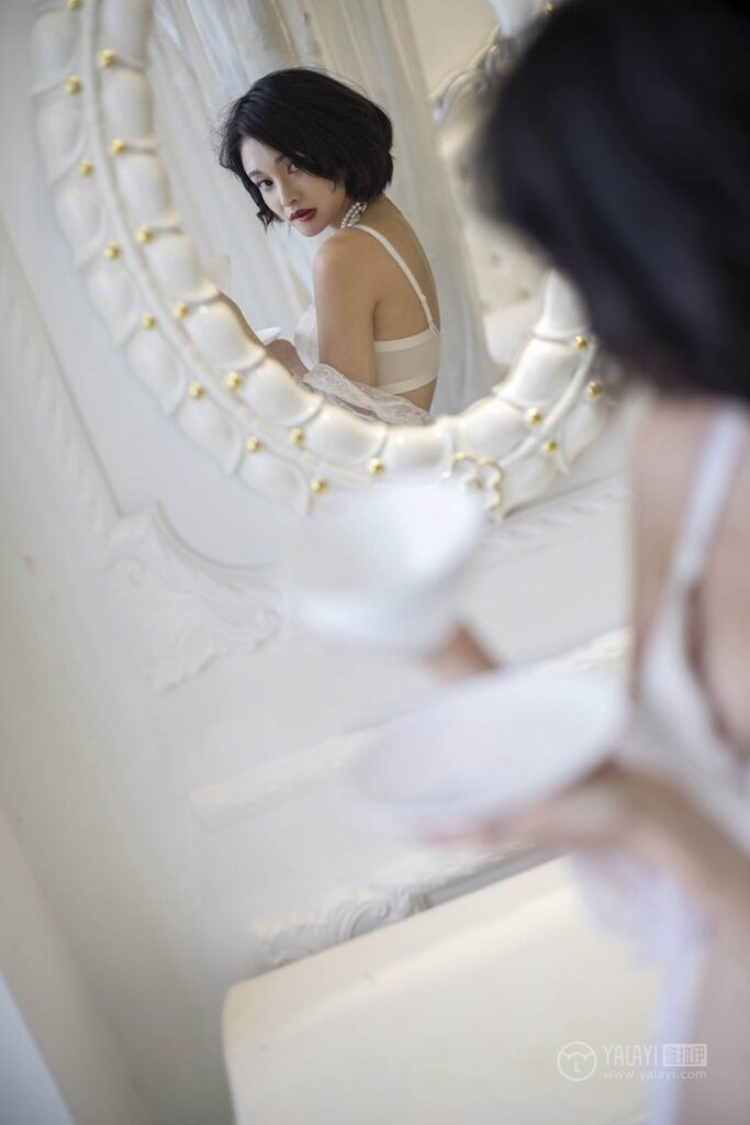 [YALAYI雅拉伊] 2019.02.16 No.187 盼兮 王艺颖 [45P/404MB]插图2