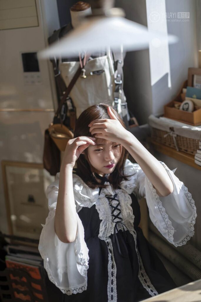 [YALAYI雅拉伊] 2019.03.20 No.219 半糖洛丽塔 刘开心 [44P/316MB]插图3