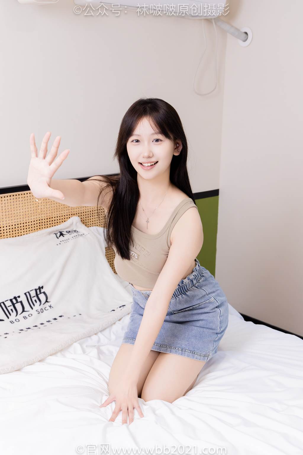 [BoBoSocks袜啵啵]NO.599 香菜-帆布鞋、白棉袜、薄肉丝[141P/1V/7.72GB]-无料摄影圈