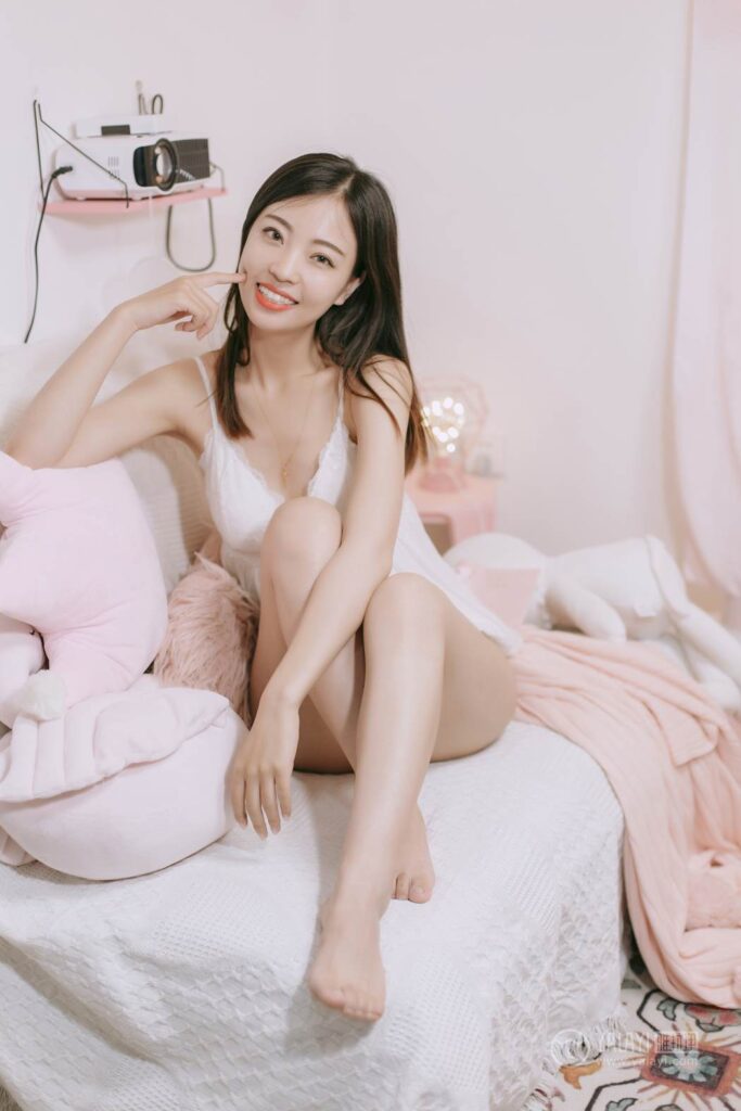 [YALAYI雅拉伊] 2019.07.10 No.334 浪漫满屋 高若童 [45P/462MB]插图2