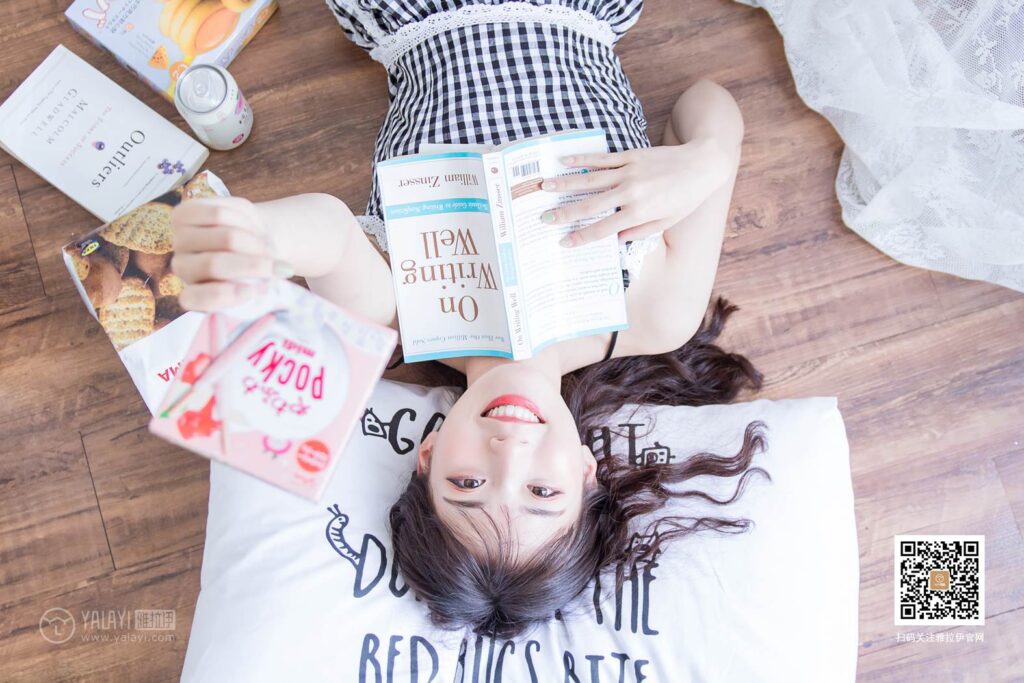 [YALAYI雅拉伊] 2019.08.14 Vol.369 模特阿橙 [42+1P/355MB]插图1