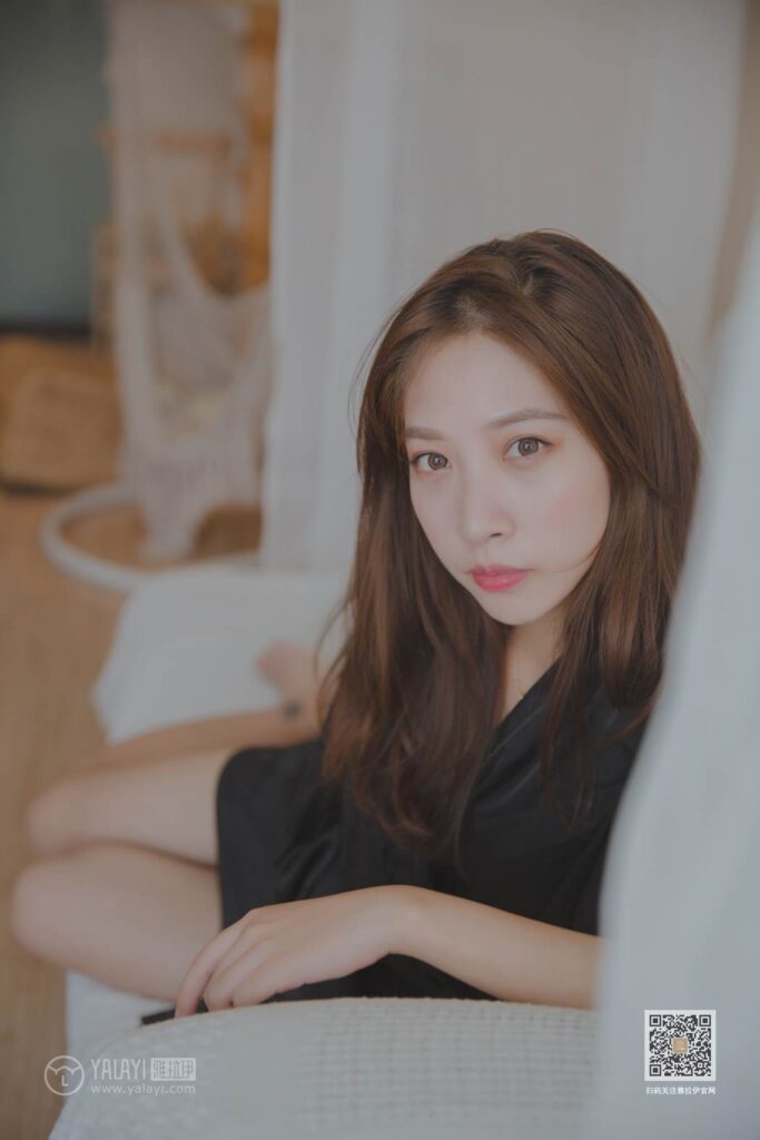 [YALAYI雅拉伊] 2019.09.30 Vol.416 白加黑 蓝心 [49+1P/468MB]插图2