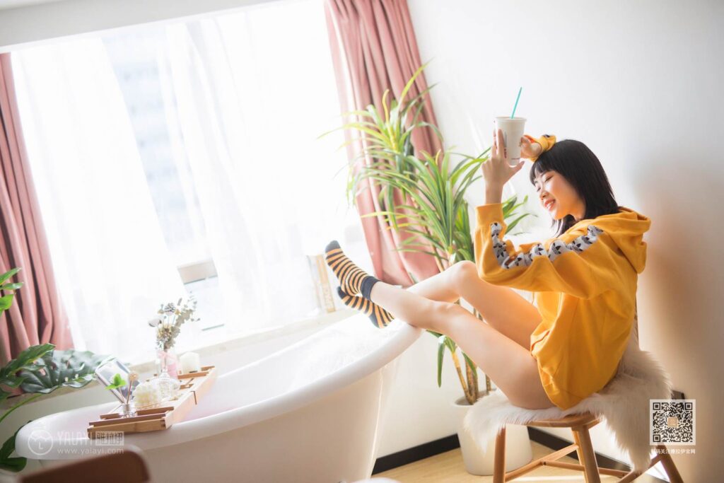 [YALAYI雅拉伊] 2020.01.22 Vol.528 缤纷时光 粉粉 [51+P/960MB]插图2