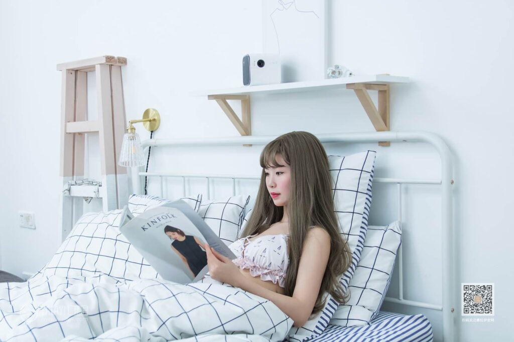 [YALAYI雅拉伊] 2020.03.25 Vol.584 粉红猪小妹 宁馨儿 [43P/353MB]插图2