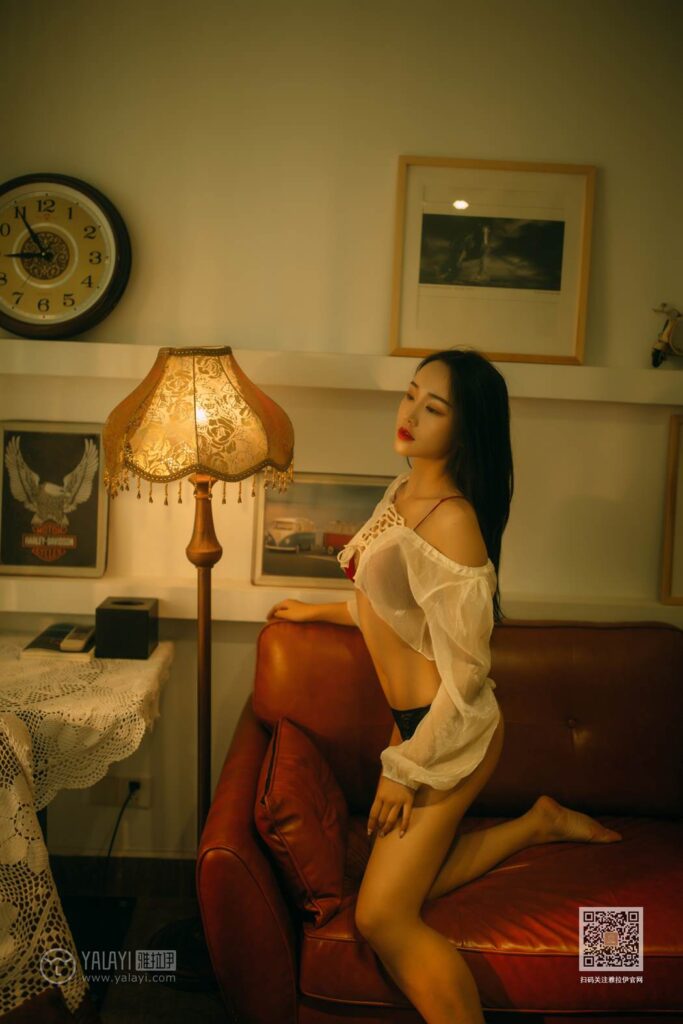 [YALAYI雅拉伊] 2020.05.10 VOL.630 华灯初上 优优 [51P/307MB]插图2
