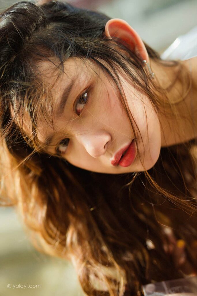 [YALAYI雅拉伊] 2020.07.27 NO.676 晓琳《七月的雨》[48+1/612MB]插图1