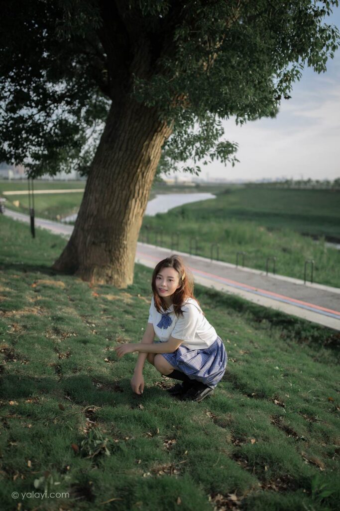 [YALAYI雅拉伊] 2020.07.28 NO.677 枝娅《青春在河畔奔走》[47+1P/399MB]插图2