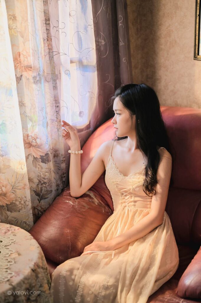 [YALAYI雅拉伊] 2020.08.12 NO.688 方岚《盼》[49+1P/515MB]插图2