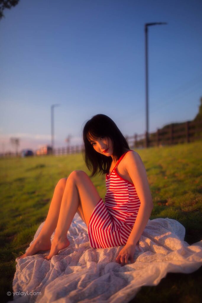 [YALAYI雅拉伊] 2020.08.17 NO.690 落落《红了》[57P/378MB]插图3