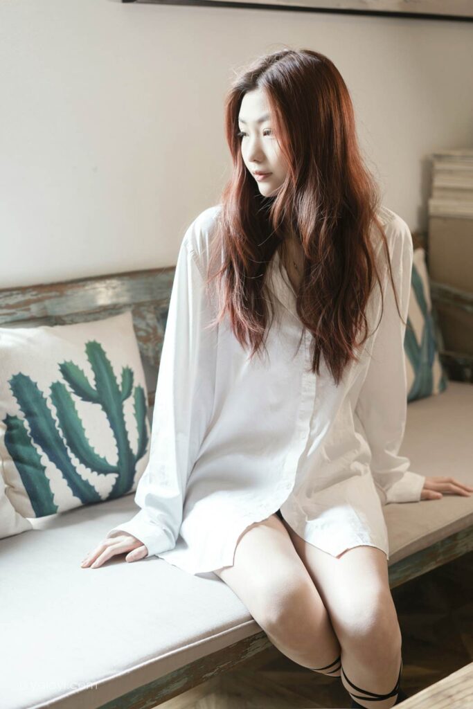 [YALAYI雅拉伊] 2020.10.09 No.711 礼物 鸭鸭 [44P/425MB]插图2