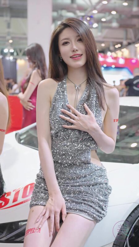 NO.0549 2023 上海AIT改装车展 Auto Salon Racing Model 30[1V/438MB]-无料摄影圈