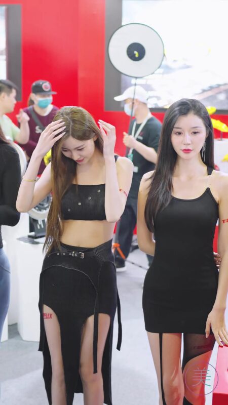 NO.0564 2023 上海AIT改装车展 Auto Salon Racing Model 46[1V/182MB]-无料摄影圈