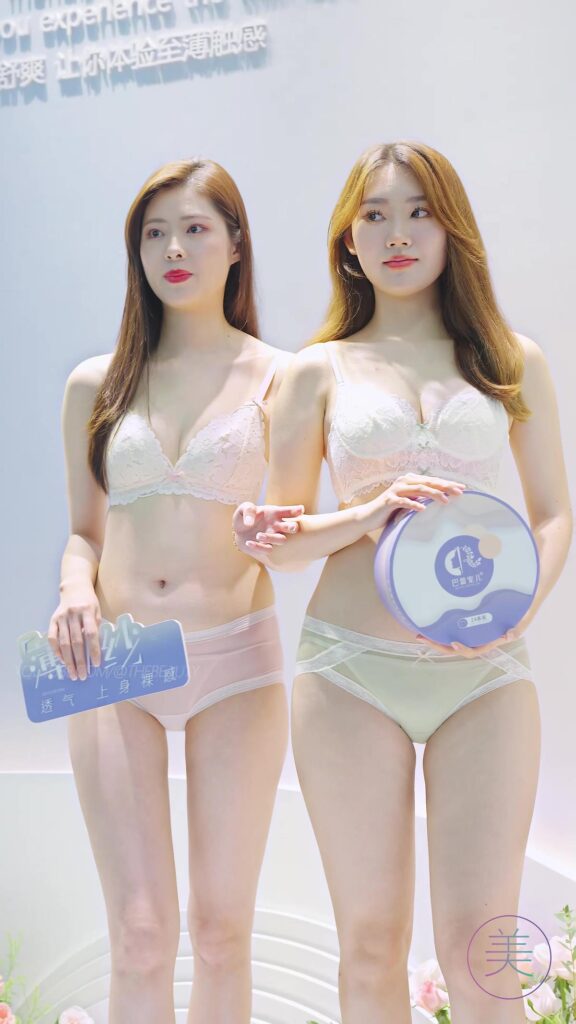 NO.0585 2023 深圳SIUF内衣展 #内衣秀 Racing Model 18[1V/420MB]插图2