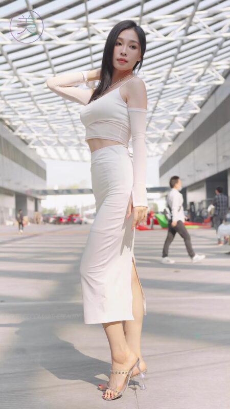 NO.0606 2023 深圳改装车展 Auto Salon Racing Model 35[1V/303MB]-无料摄影圈