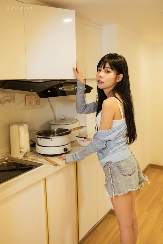 [YALAYI雅拉伊] 2021.08.06 No.825 自由的孤独 佳佳 [42P/324MB]插图3