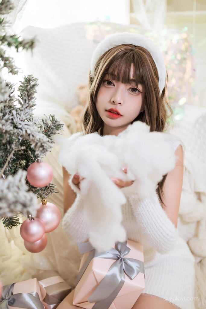 [YALAYI雅拉伊] 2021.12.17 NO.878 圣诞礼物 阿禾[47P/452MB]插图3